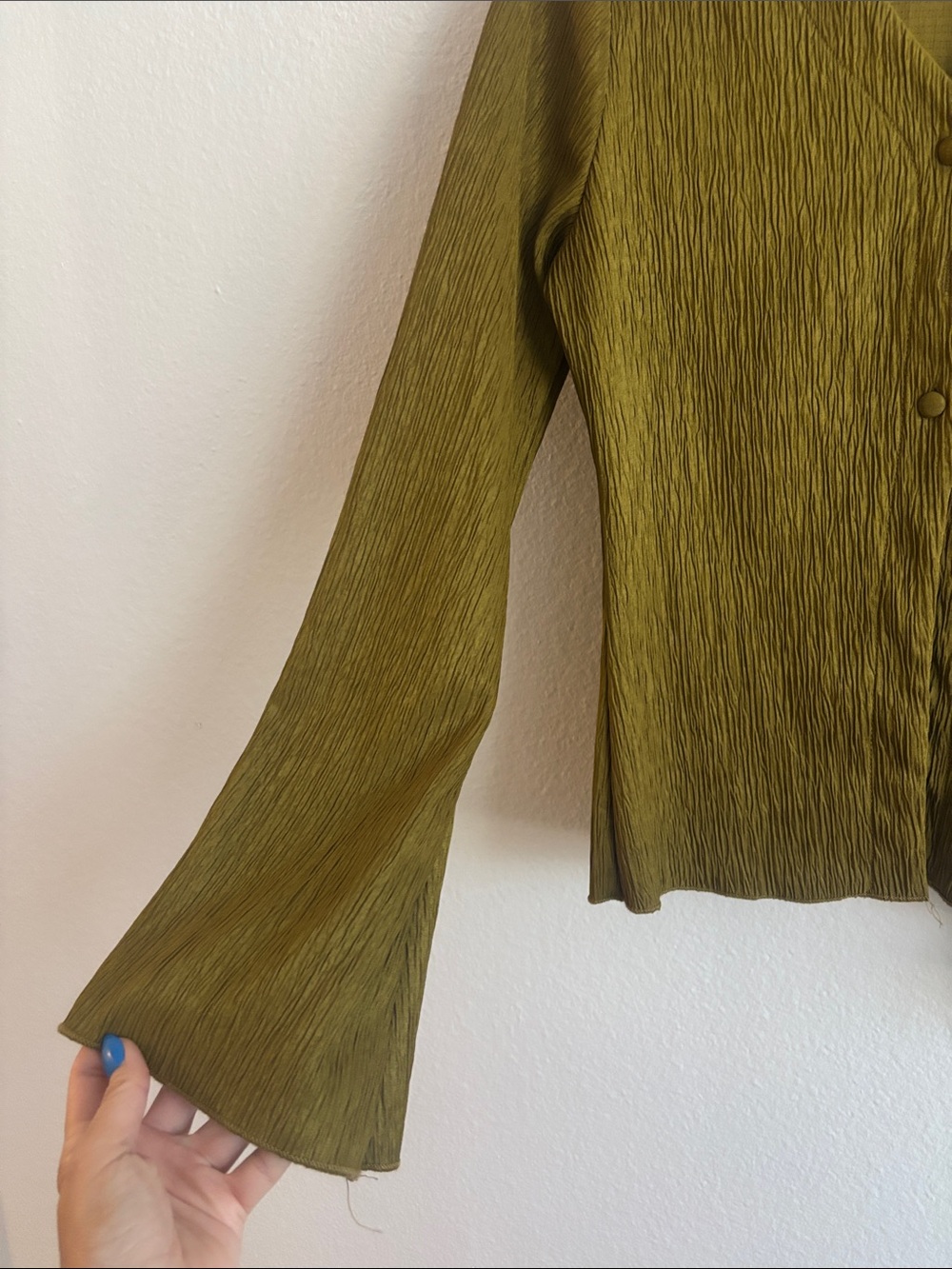 Olive Green Textured Button-Front Top - Picture 4 of 6